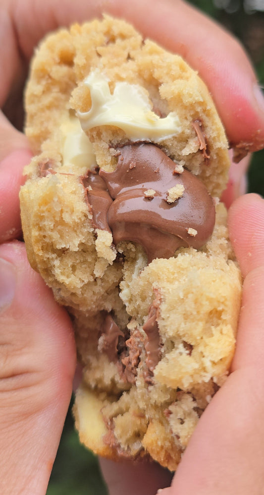 Nutella Stuffed NYC Cookies