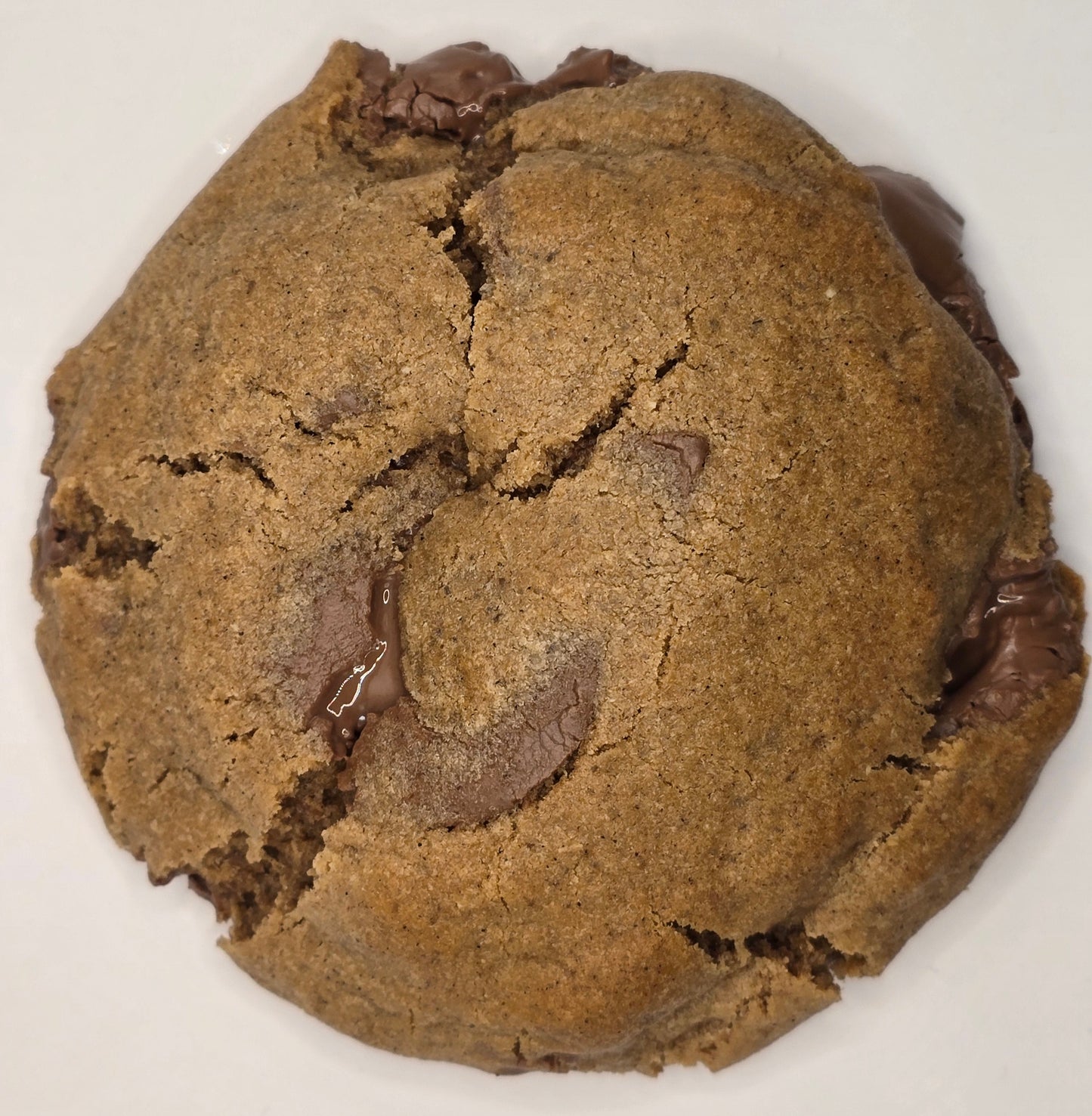 Bueno Stuffed Cinnamon and Milk Chocolate NYC Cookies