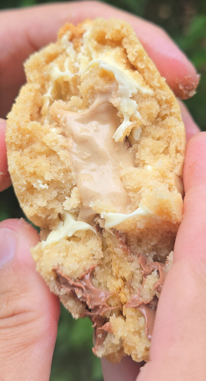 Bueno Stuffed NYC Cookies