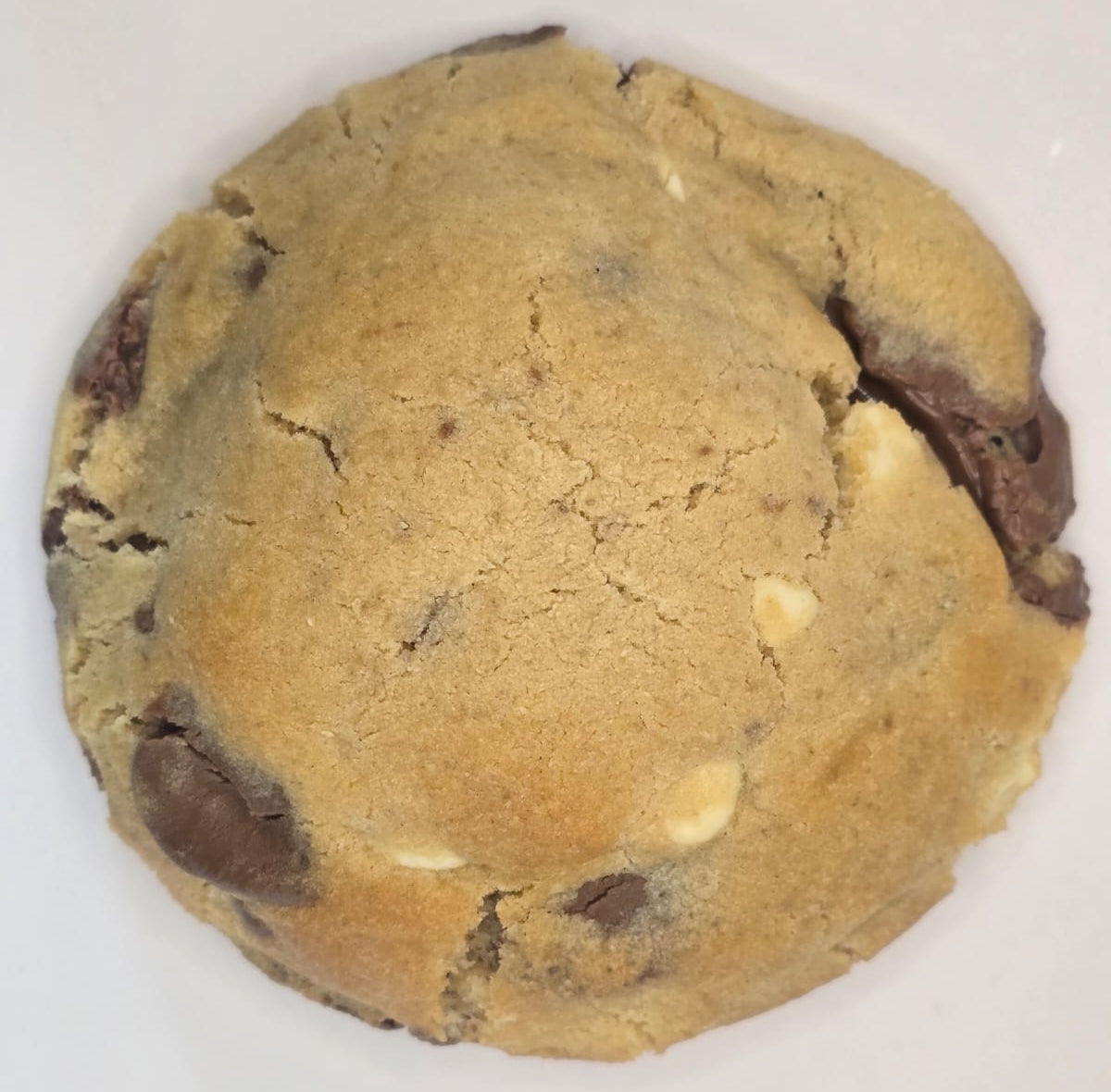 Pistachio Stuffed NYC Cookies